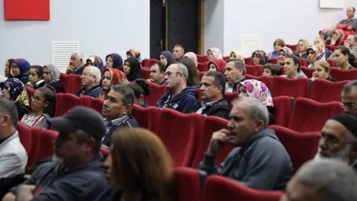 Denizli'de Eğitim için El Ele’den velilere seminer