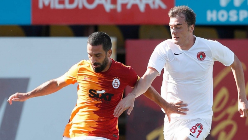 Galatasaray’da Transfer Olan Futbolcuların Lisansı Çıktı