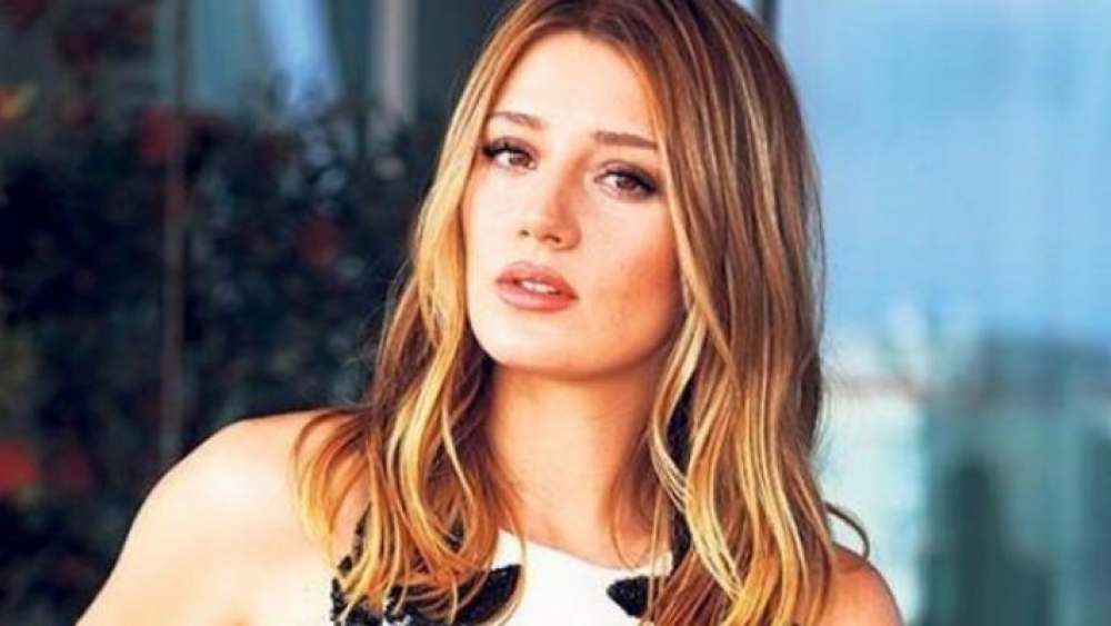 Gizem Karaca'dan Sağlık Bakanlığı'na Mesaj